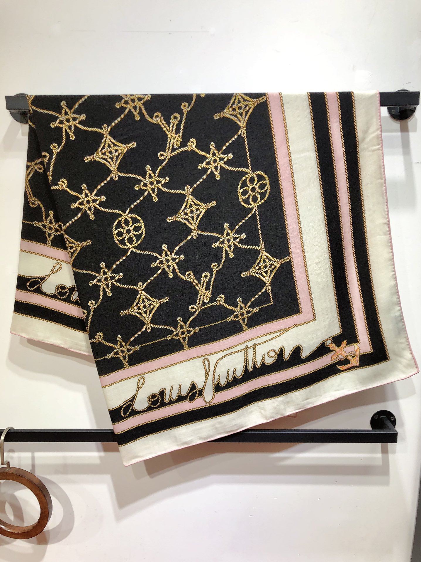 Louis Vuitton Scarf